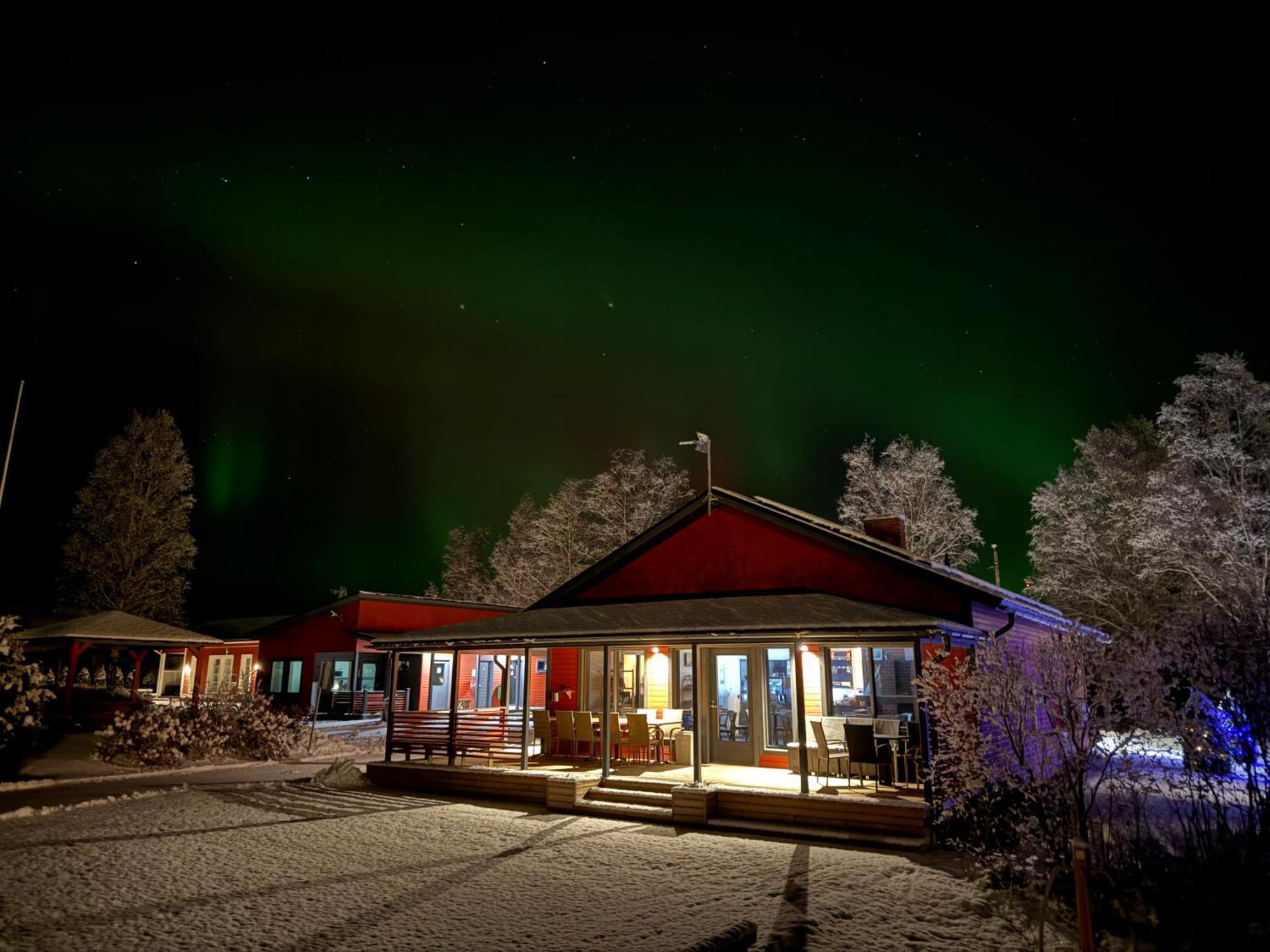 Готель Tastulan Lomakylae Kaustinen Екстер'єр фото